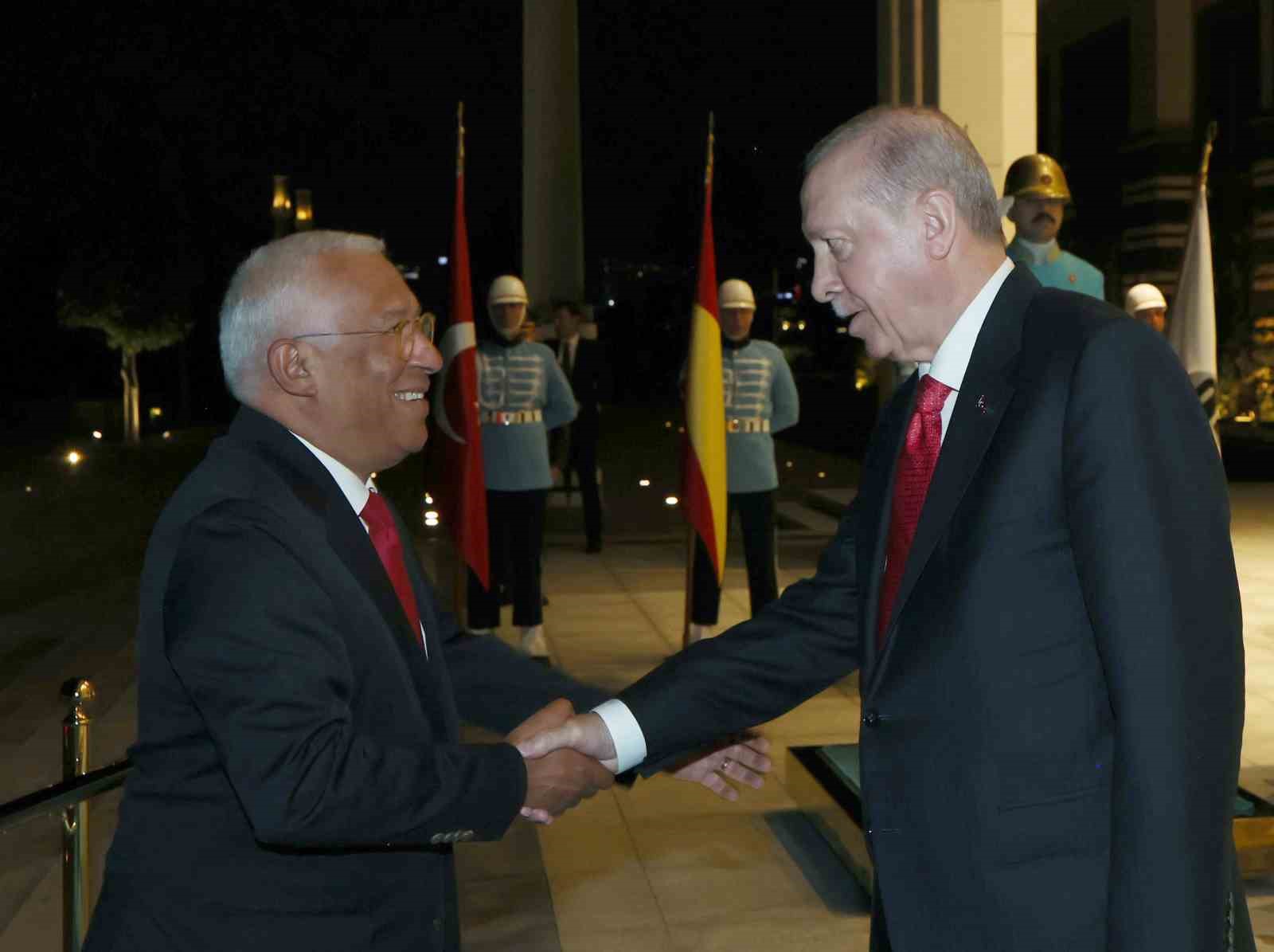 Cumhurbaşkanı Erdoğan, AB Komisyonu Başkanı Leyen ve AB Konseyi Başkanı Costa’yı kabul etti