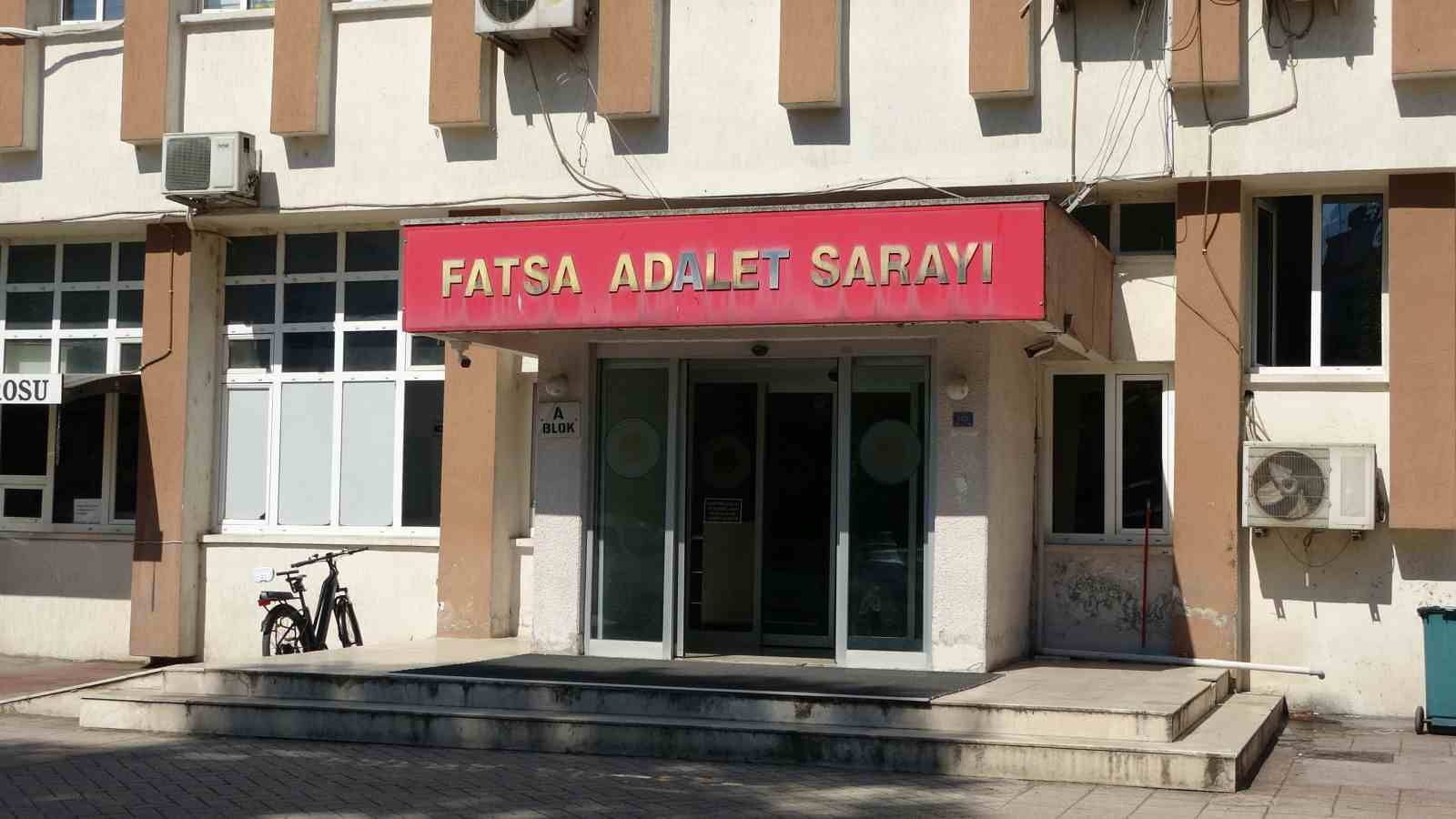 Kardeş katliamında zanlı adliyede: Arka kapıdan çıkarıldı