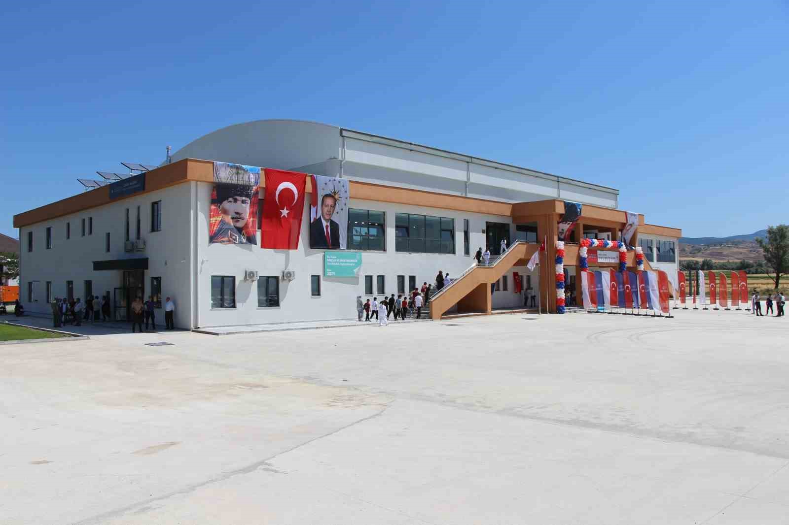 Bakan Bak: "Türkiye, NATO Zirvesi’nde tüm dünyaya gücünü gösterdi"