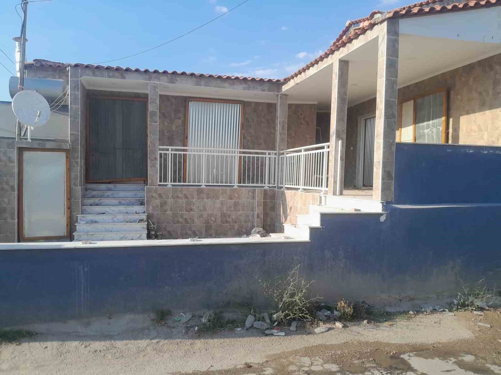 İkiz çocuklarını alamayan babanın feryadı: "Çocuklarımın bana verilmesini istiyorum"