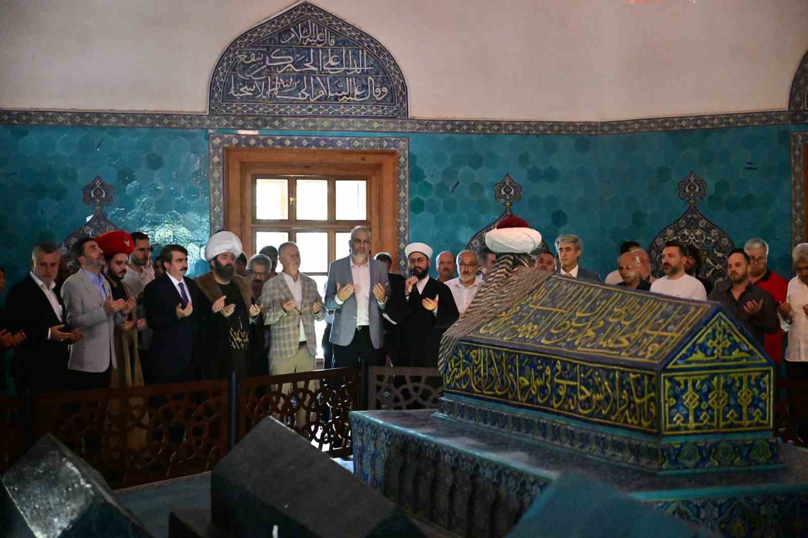 Yıldırım’da Sultan Çelebi Mehmed dualarla anıldı