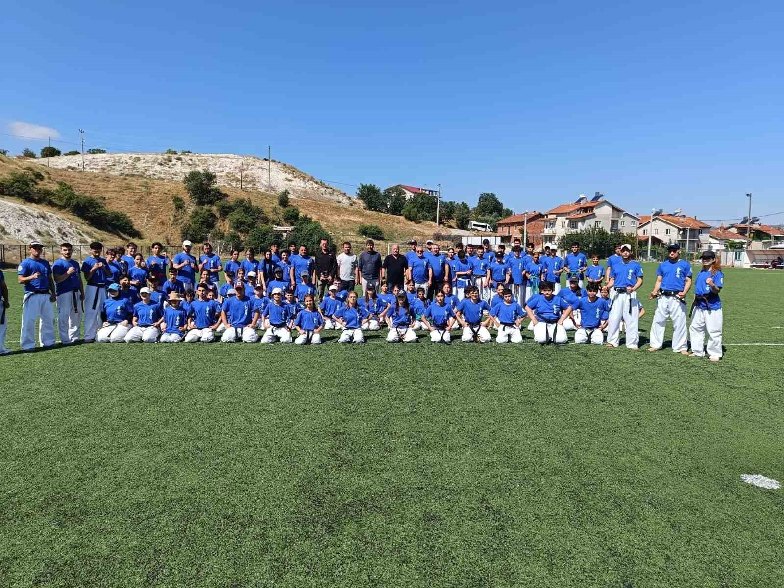 Kütahya’da Kyokushin-Kan Türkiye Yaz Gelişim Kampı sona erdi