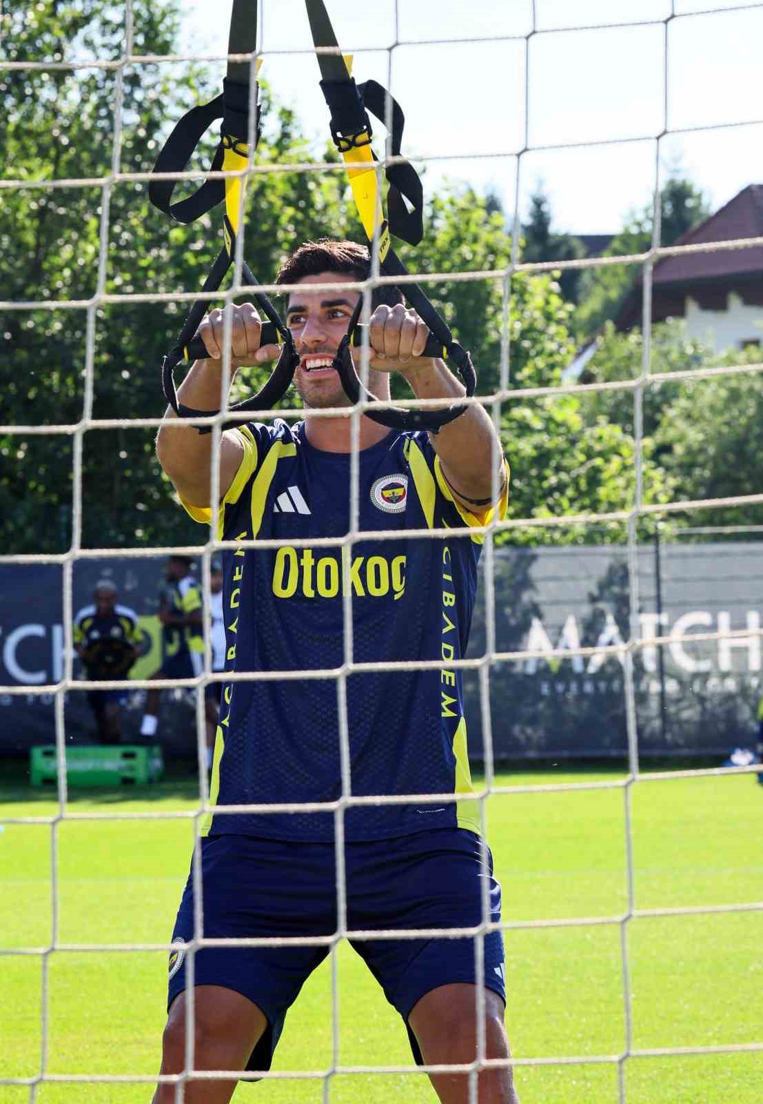 Fenerbahçe, yeni sezon hazırlıklarını Avusturya’da sürdürüyor