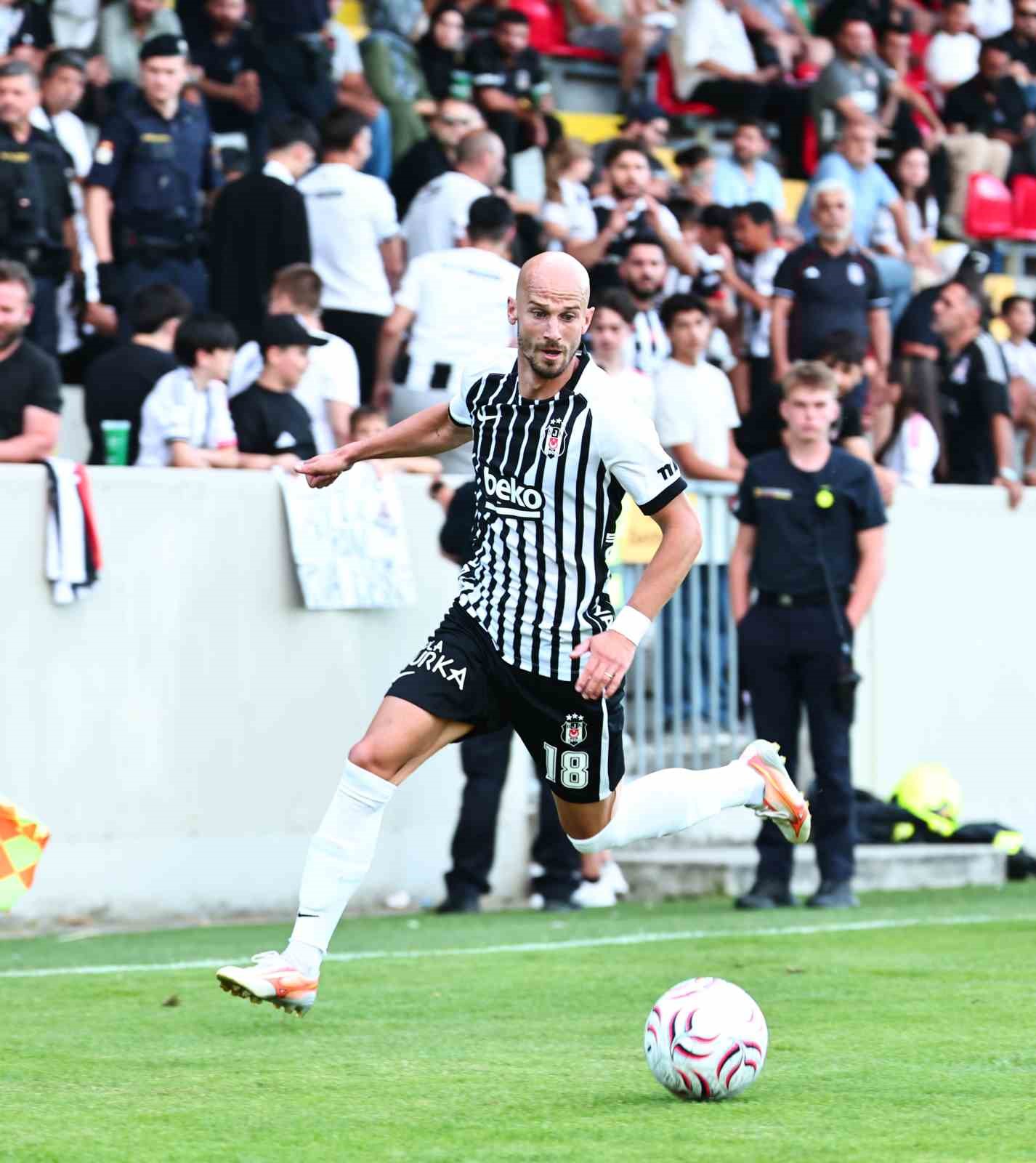 Hazırlık maçı: Beşiktaş: 0 - Widzew Lodz: 2