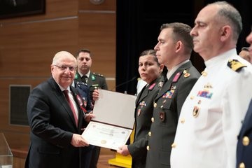 Bakan Güler: "NATO Liderler Zirvesi de ülkemizin uluslararası etki gücünün açık bir yansıması olmuştur"