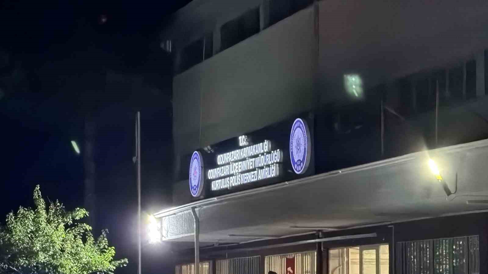 Okul inşaatından 500 bin TL değerinde malzeme çalan 2 şüpheli yakalandı