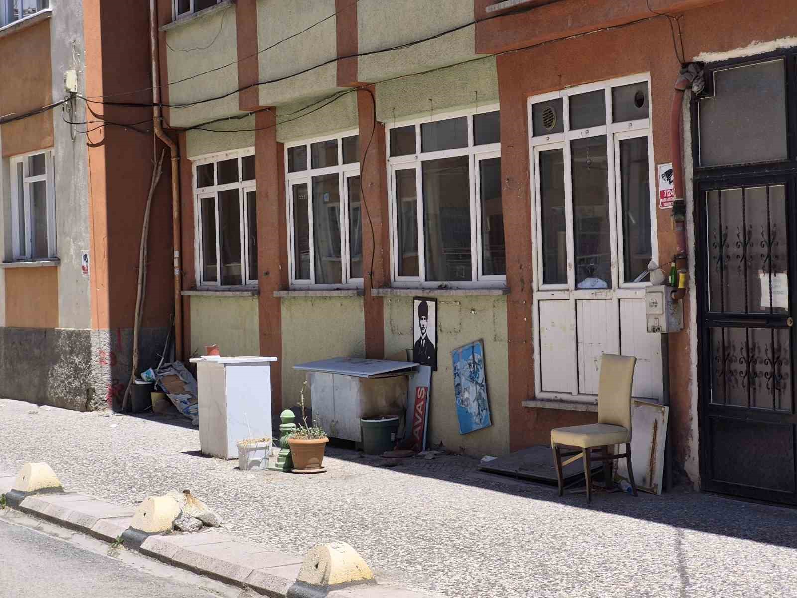Bulunduğu sokağa renk katan ’Sevgililer ve Aşıklar Parkı’ artık yok