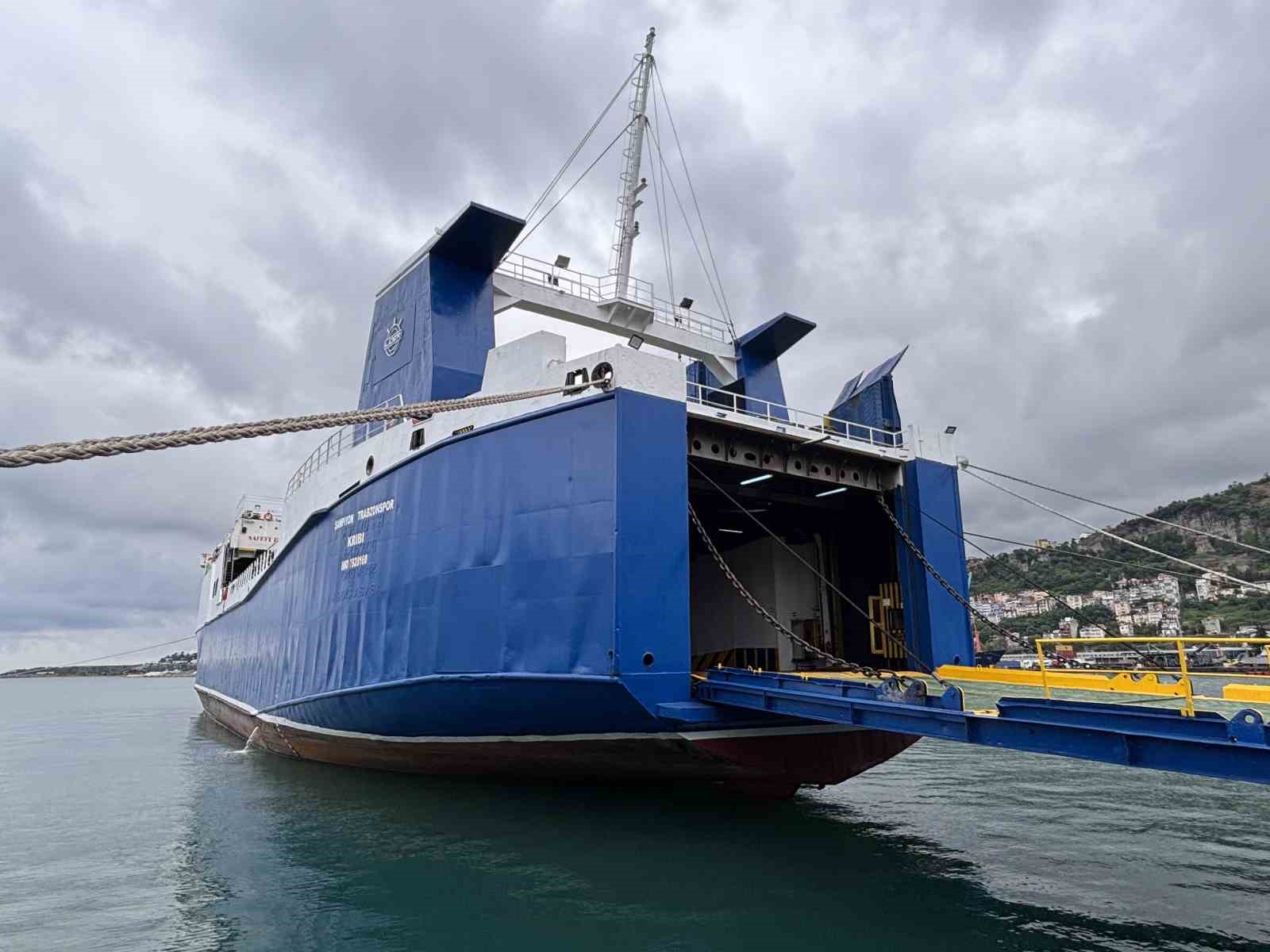 Karadeniz’de yeni ticaret hattı açılıyor