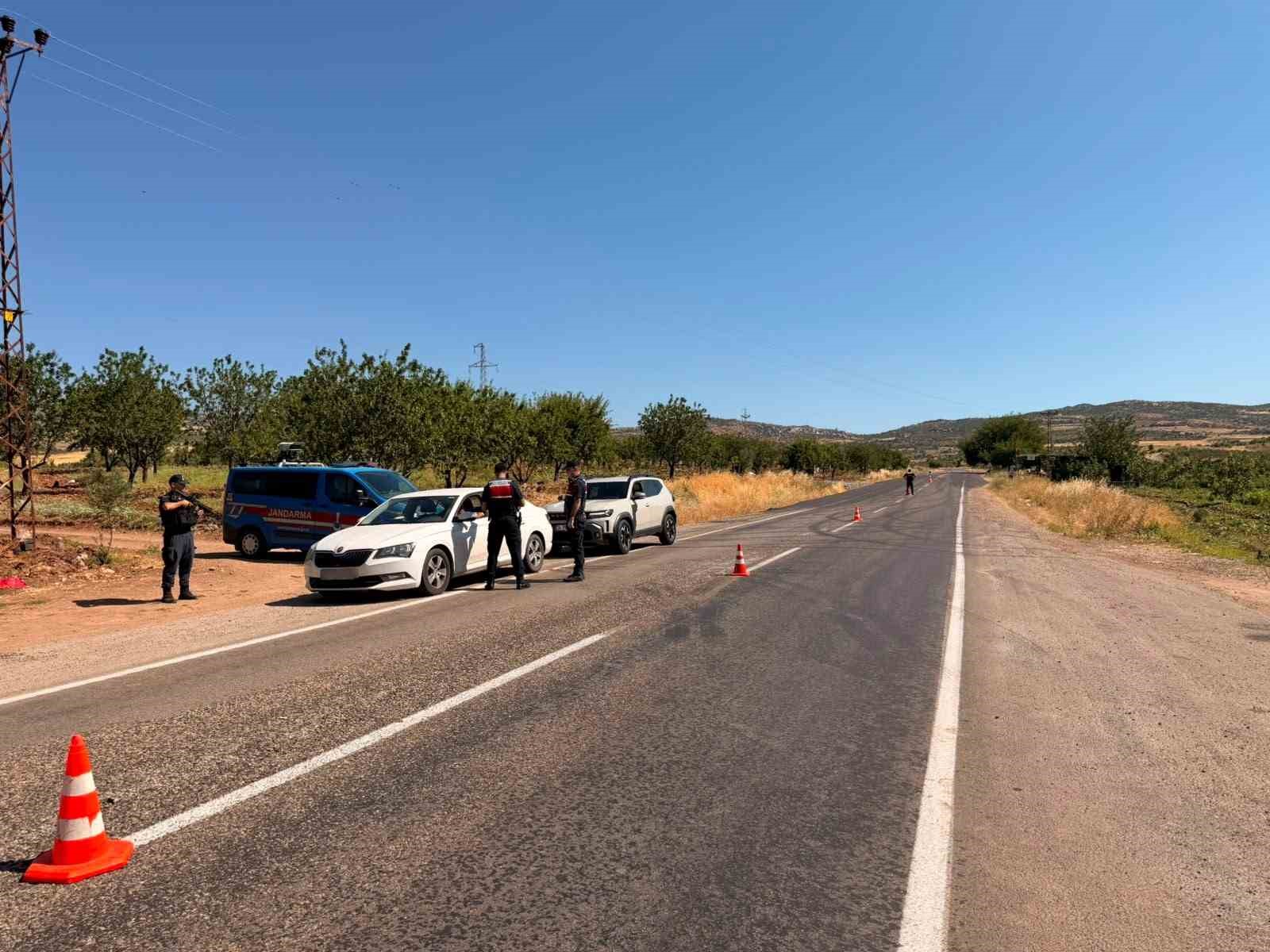 Gaziantep’te 25 aranan şahıs yakalandı