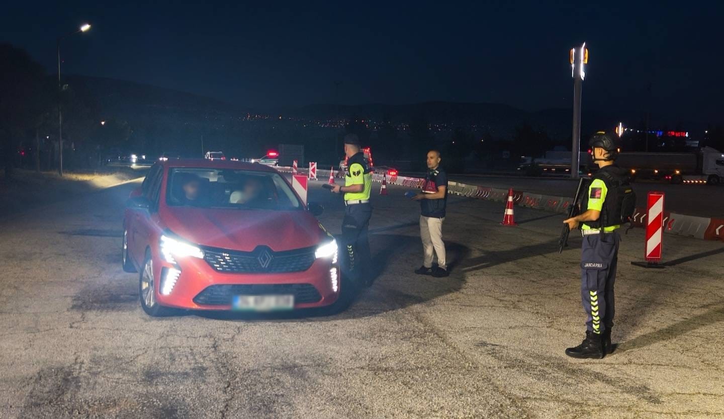 Gaziantep’te 25 aranan şahıs yakalandı