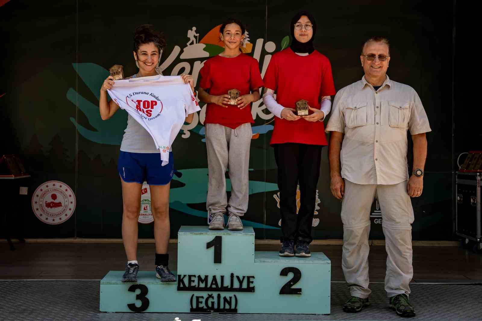 Kemaliye’de doğanın kalbinde koşu heyecanı başladı
