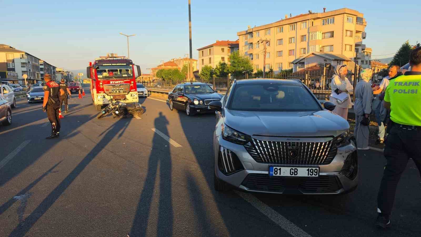 Düzce’de zincirleme kaza: 1 ölü, 1 yaralı