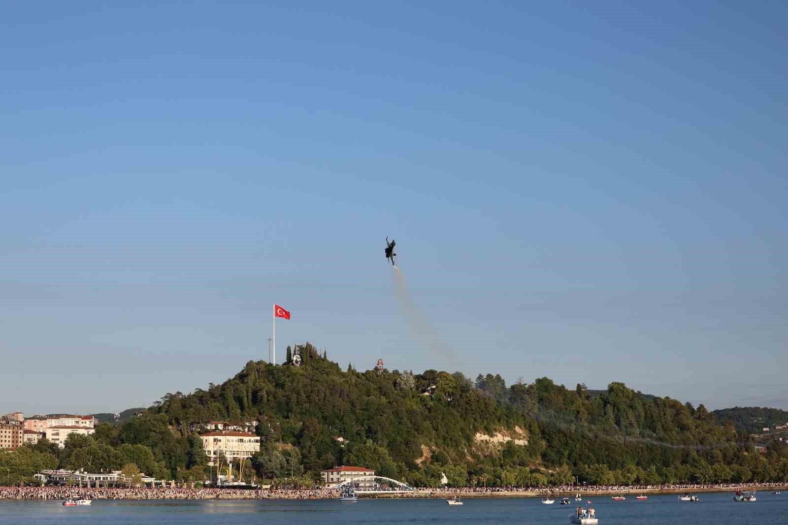 Karadeniz Ereğli, 13 yıl sonra yeniden SOLOTÜRK heyecanını yaşadı