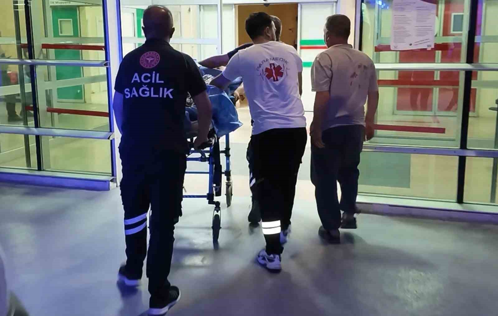Yola araç park eden şahsı av tüfeğiyle vurdu