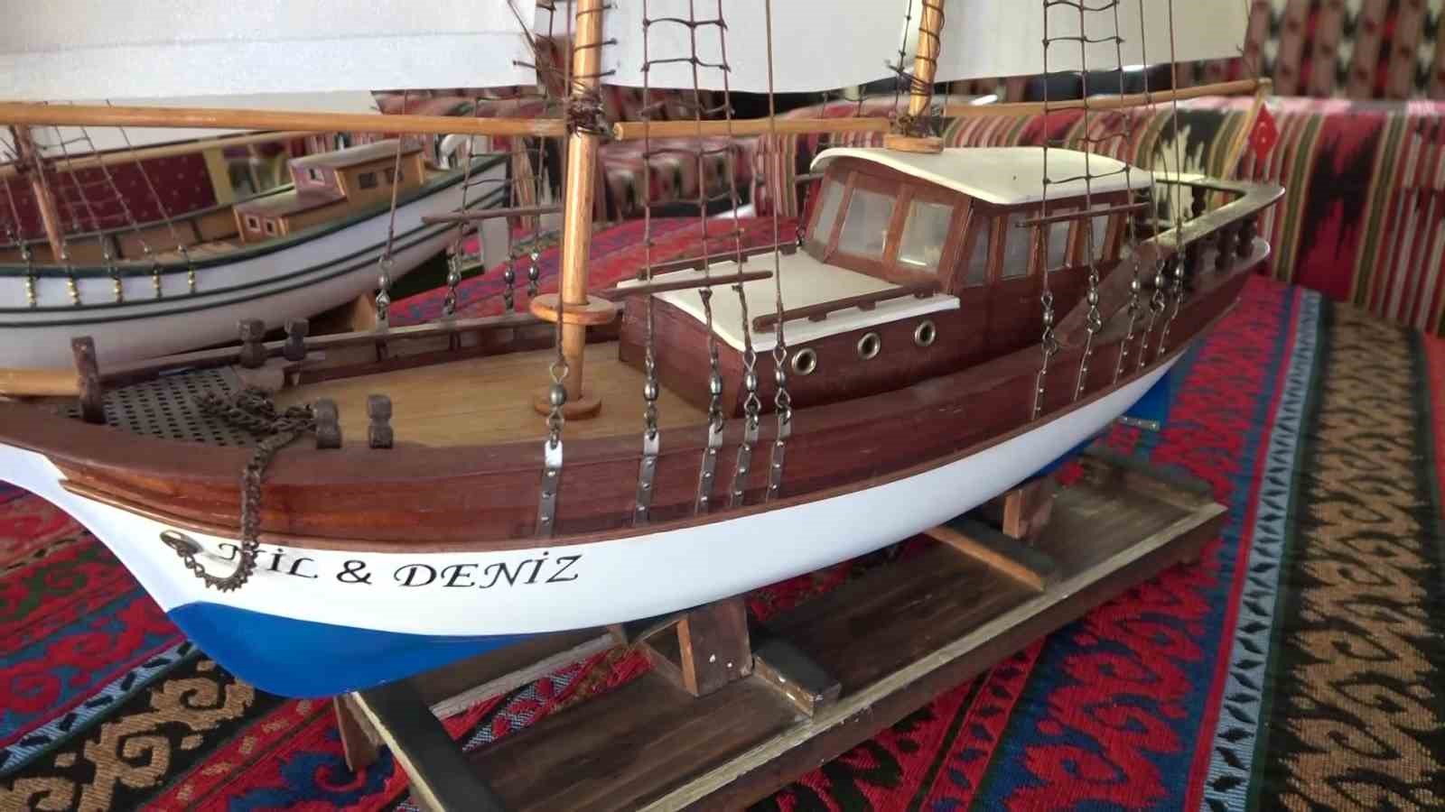 El emeğiyle tarihe yolculuk; Savaş gemilerini birebir ölçekle üretiyor
