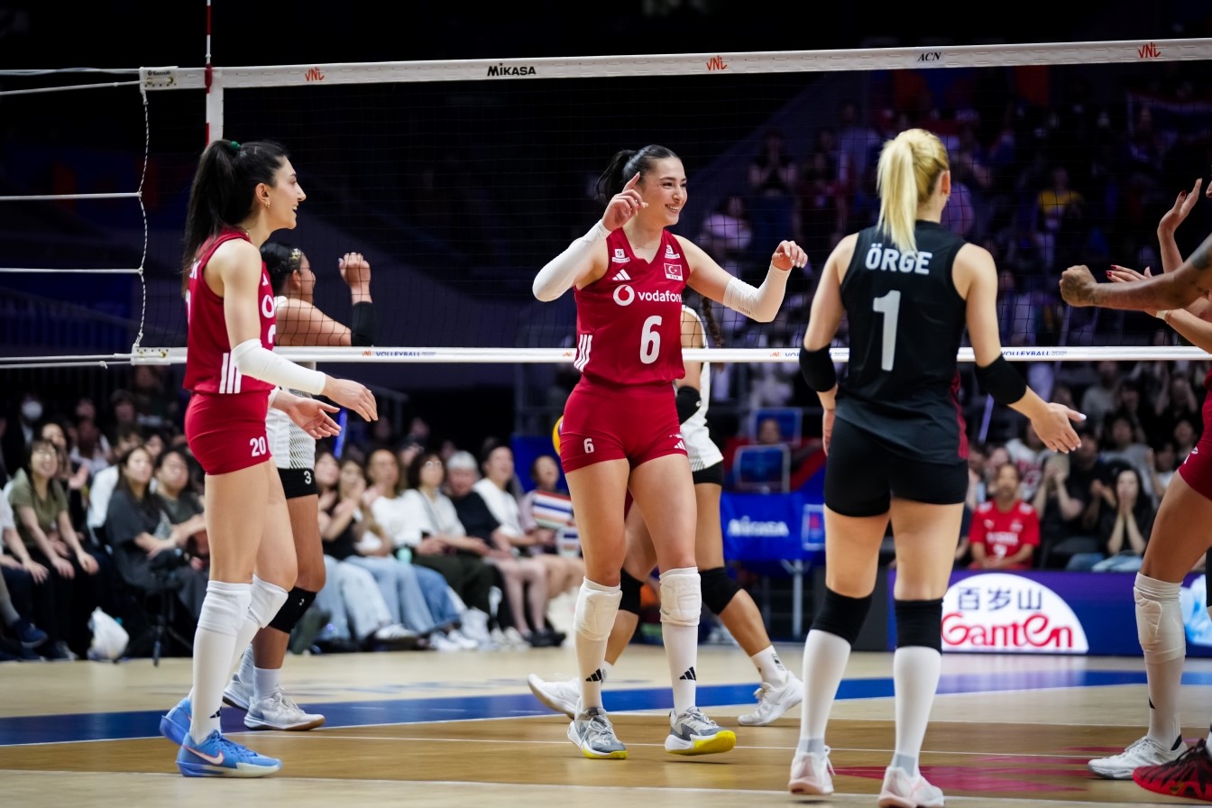 A Milli Kadın Voleybol Takımı, Tayland galibiyetiyle 4. sırada tamamladı