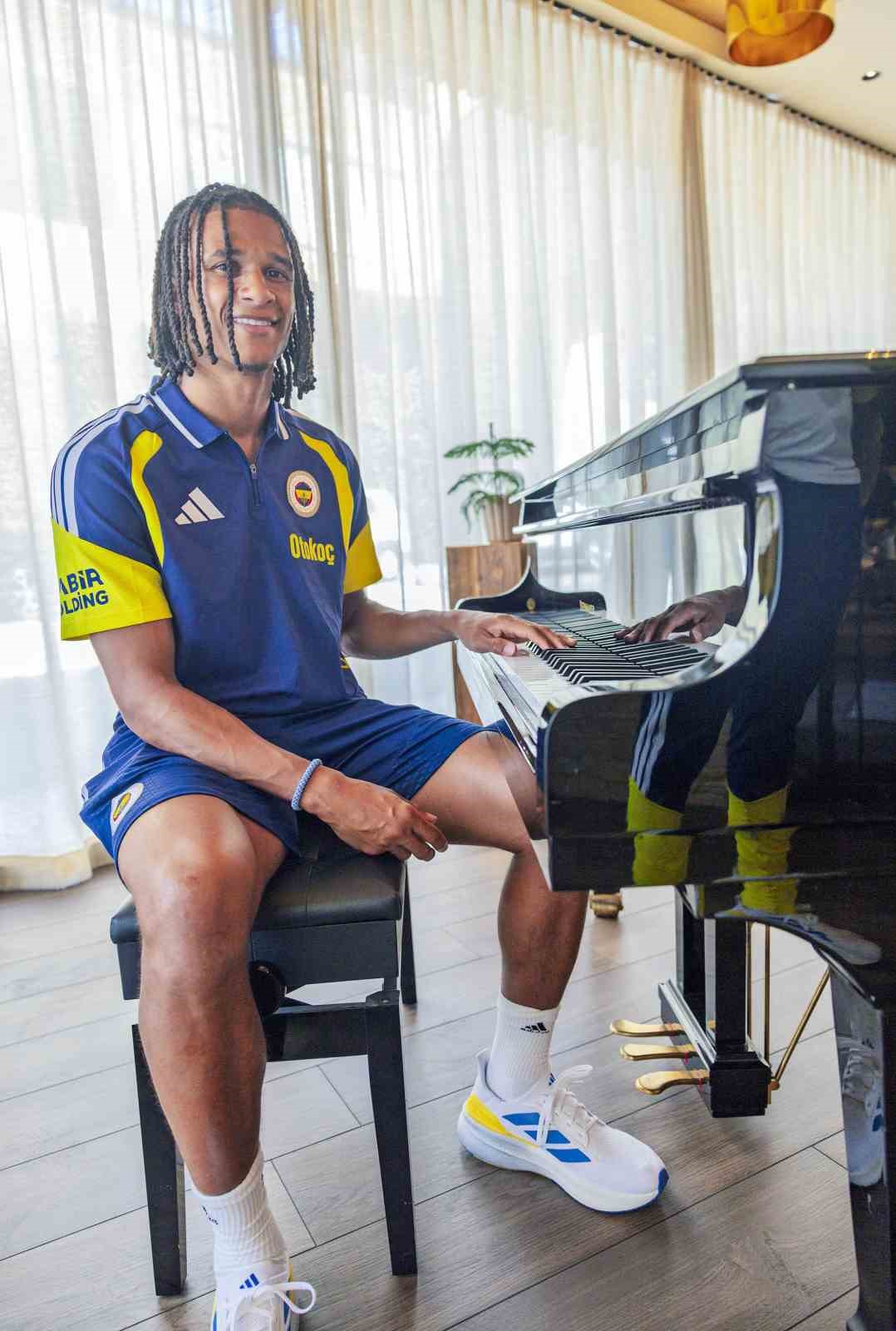 Nathan Ake: "Buraya gelmek benim için kolay bir karar oldu"