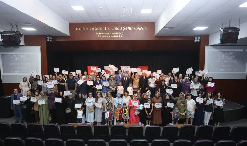 Canik Belediyesi’nden ’güçlü aile’ vurgusu