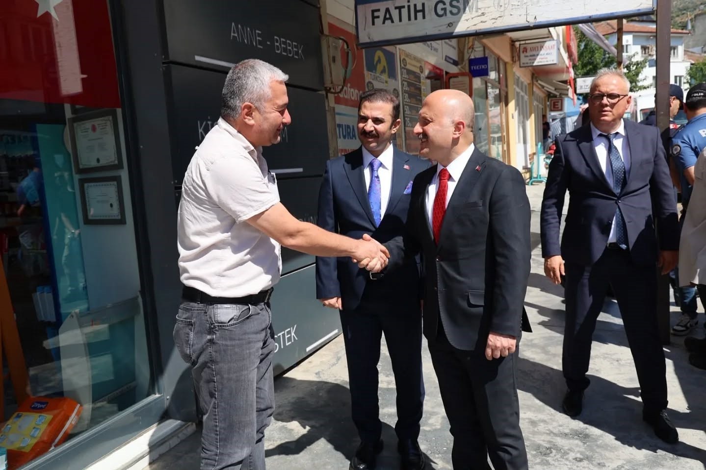 Vali Varol’dan Koçarlı’da yoğun mesai