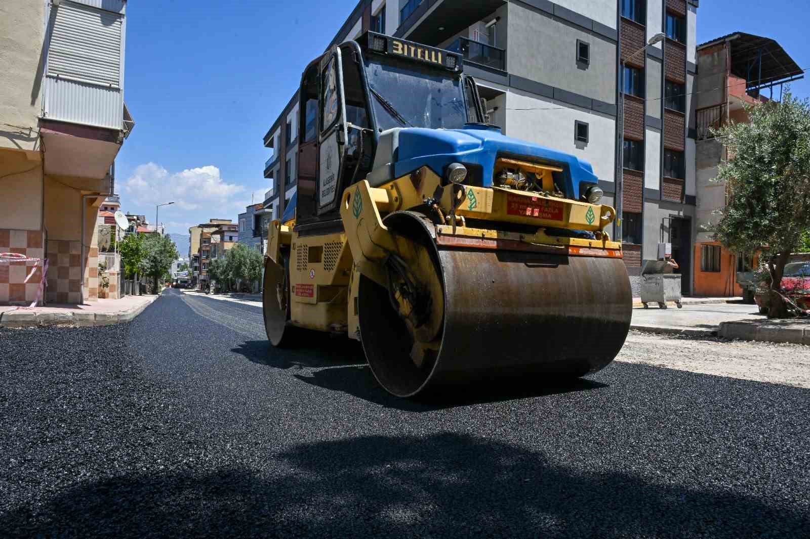 Alaşehir’de 3 bin tonluk asfalt hamlesi