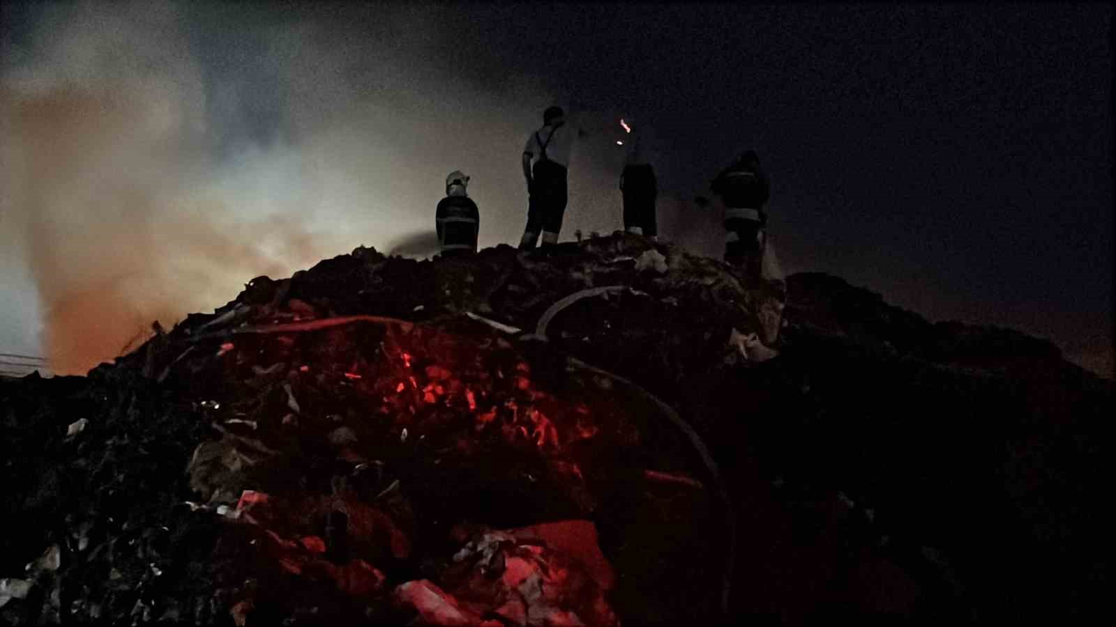 Gaziantep’te kağıt fabrikasındaki yangın kontrol altına alındı
