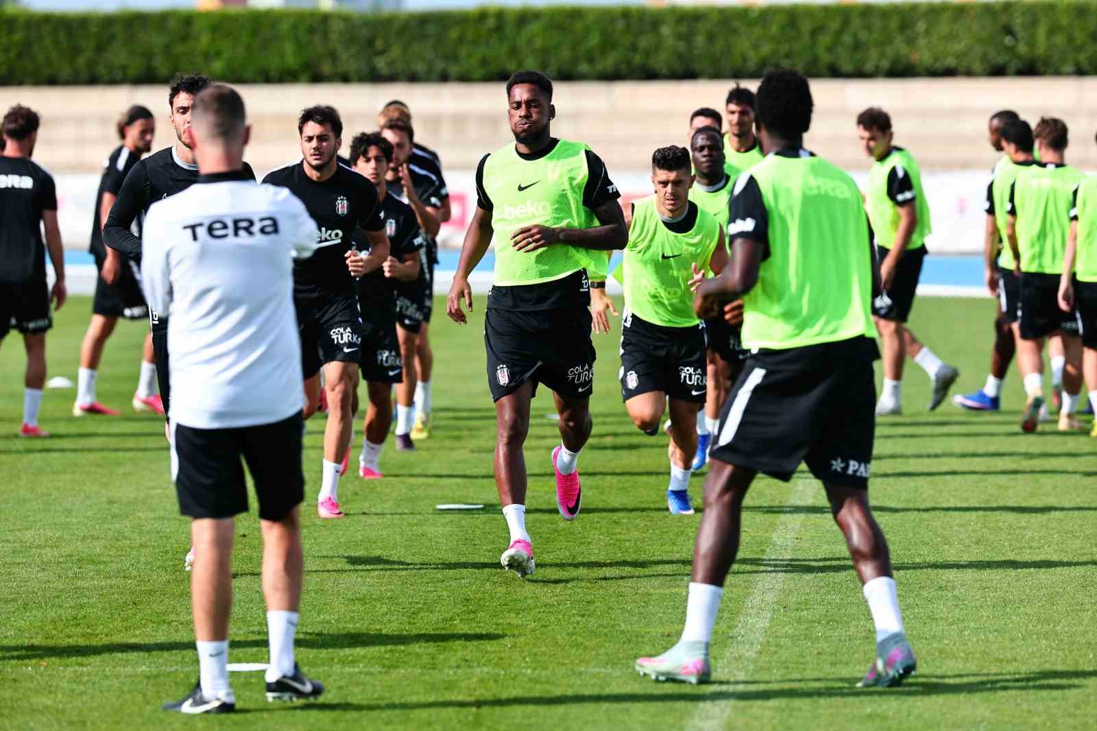 Beşiktaş, yeni sezona Slovakya’da hazırlanıyor