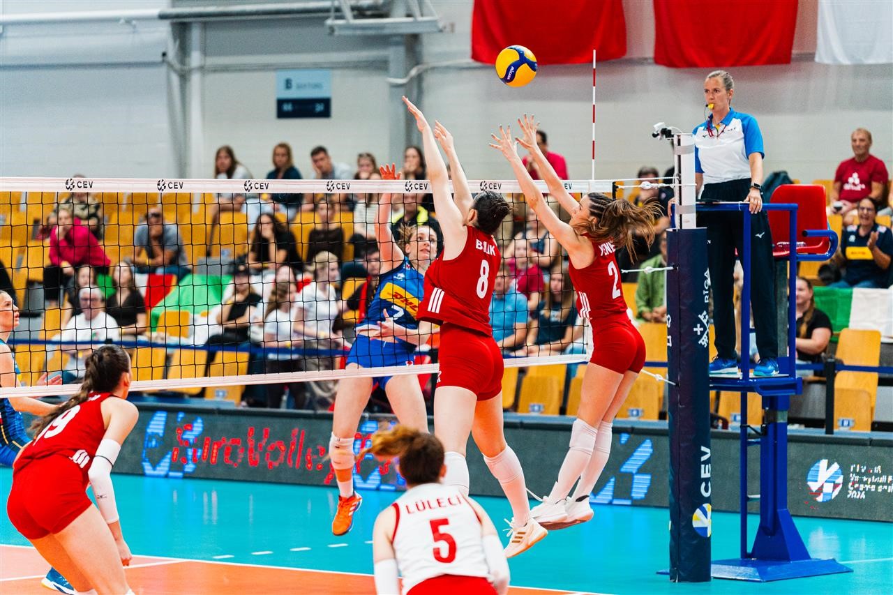 U18 Kadın Milli Voleybol Takımı, Avrupa ikincisi