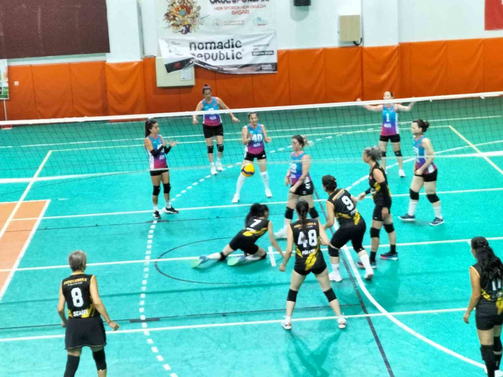 Köyceğiz veteran voleybol etkinliği tamamlandı