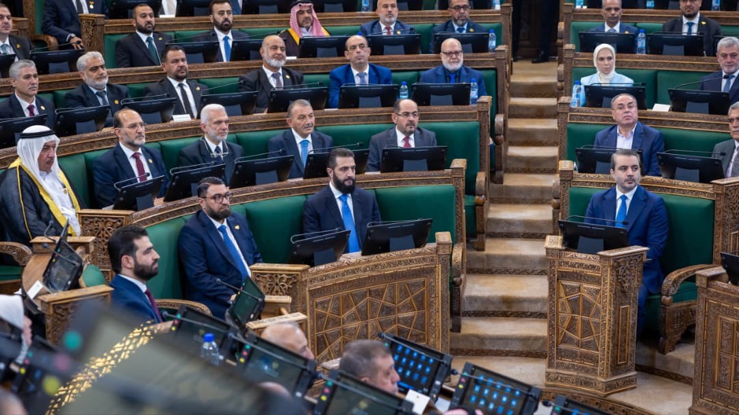 Suriye’de tarihi adım: Esad rejiminin devrilmesi sonrası ilk halk parlamentosu oturumu gerçekleştirildi