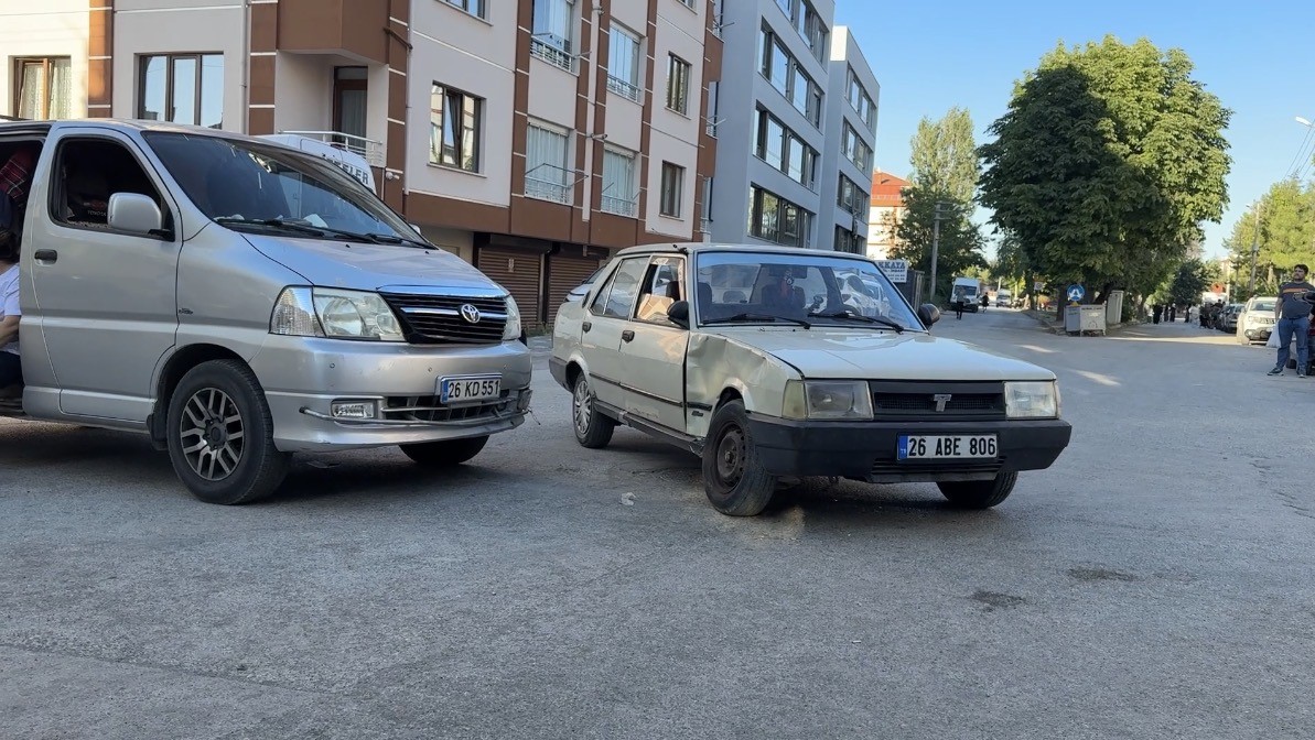 Eskişehir’de kazanın ardından kavga çıktı: 6 yaralı