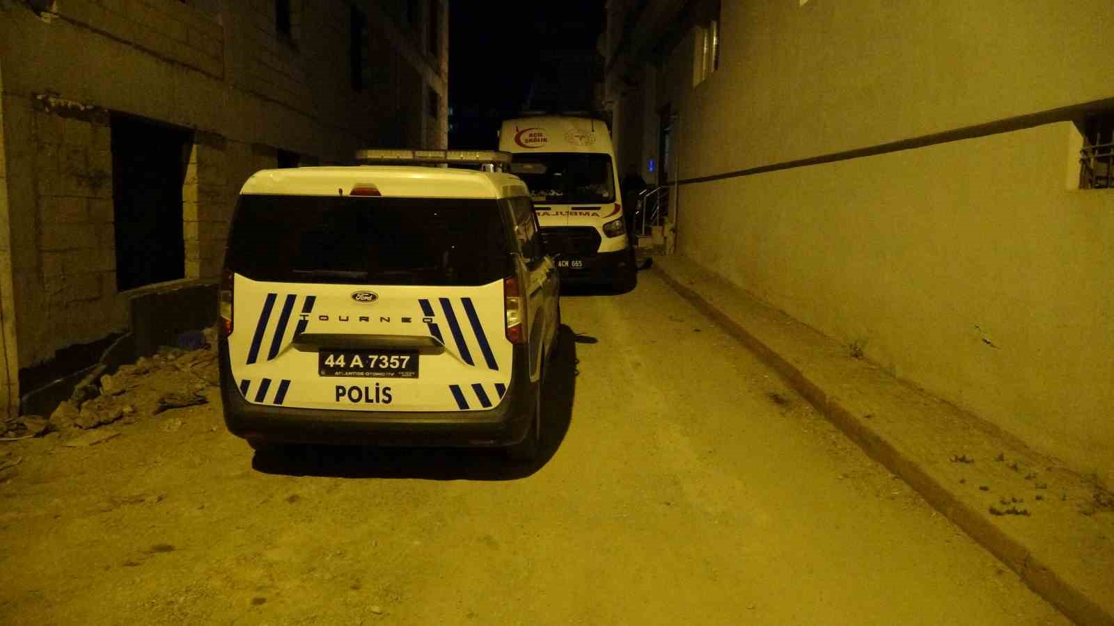 Malatya’da yalnız yaşayan yaşlı kadın banyoda ölü bulundu