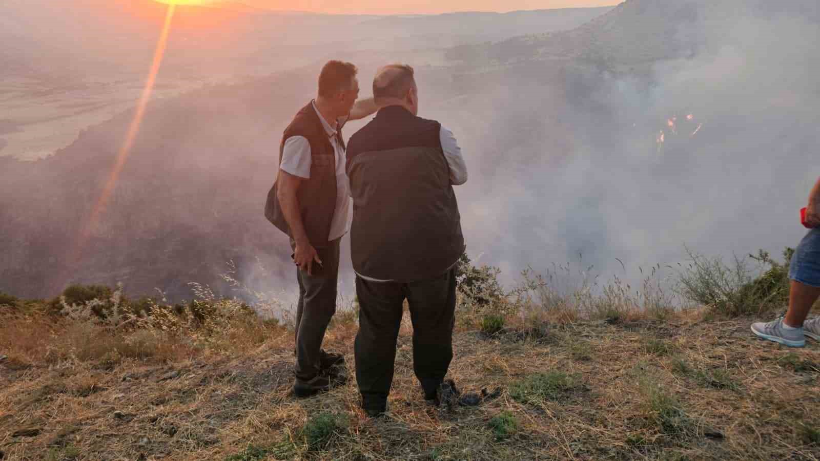 Denizli’deki orman yangını kısmen kontrol altına alındı