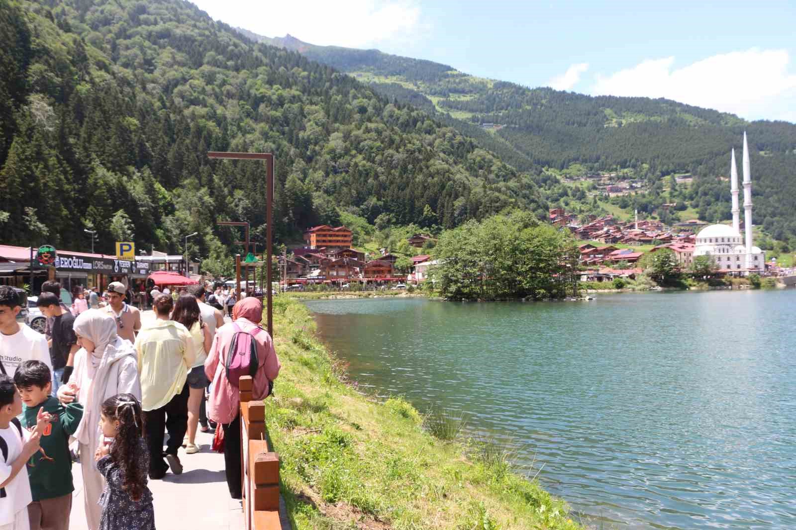 Uzungöl’de turizm sezonu hareketlendi, otellerde doluluk arttı