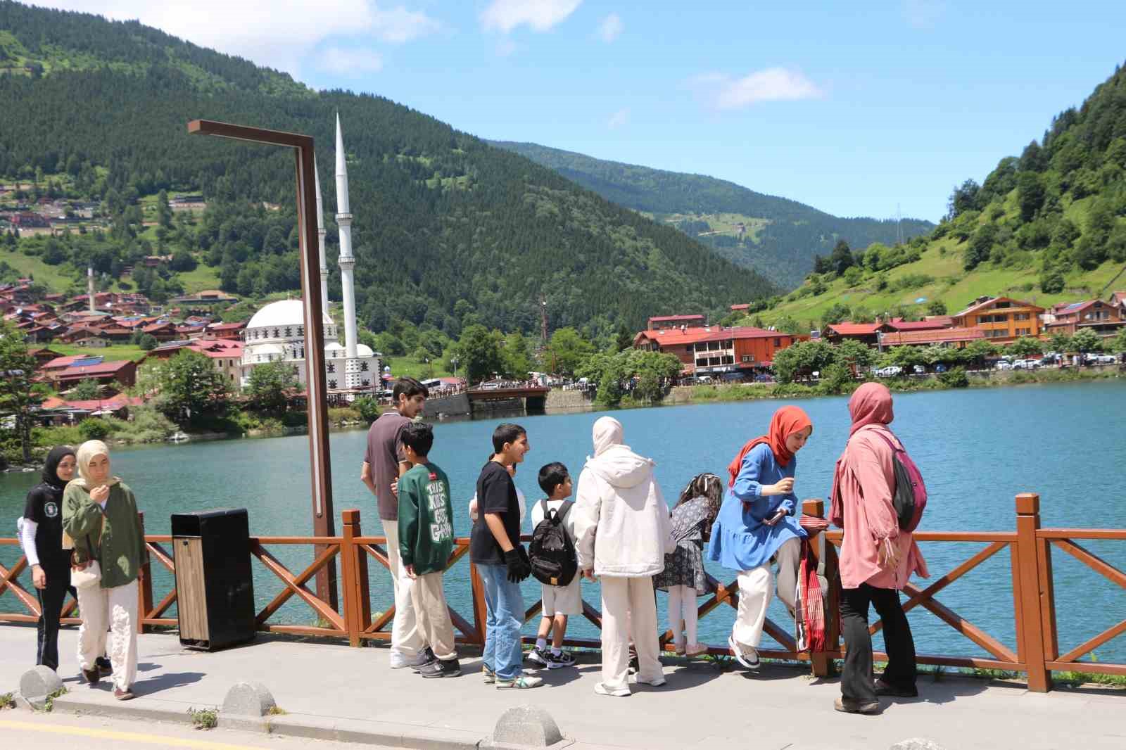 Uzungöl’de turizm sezonu hareketlendi, otellerde doluluk arttı