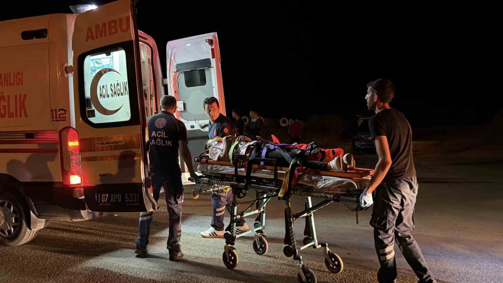 Gazipaşa’da otomobil takla attı: 4 yaralı