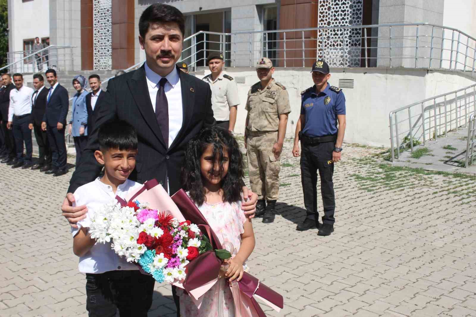 Malazgirt Kaymakamı Ahmed Tayyib Kahraman göreve başladı