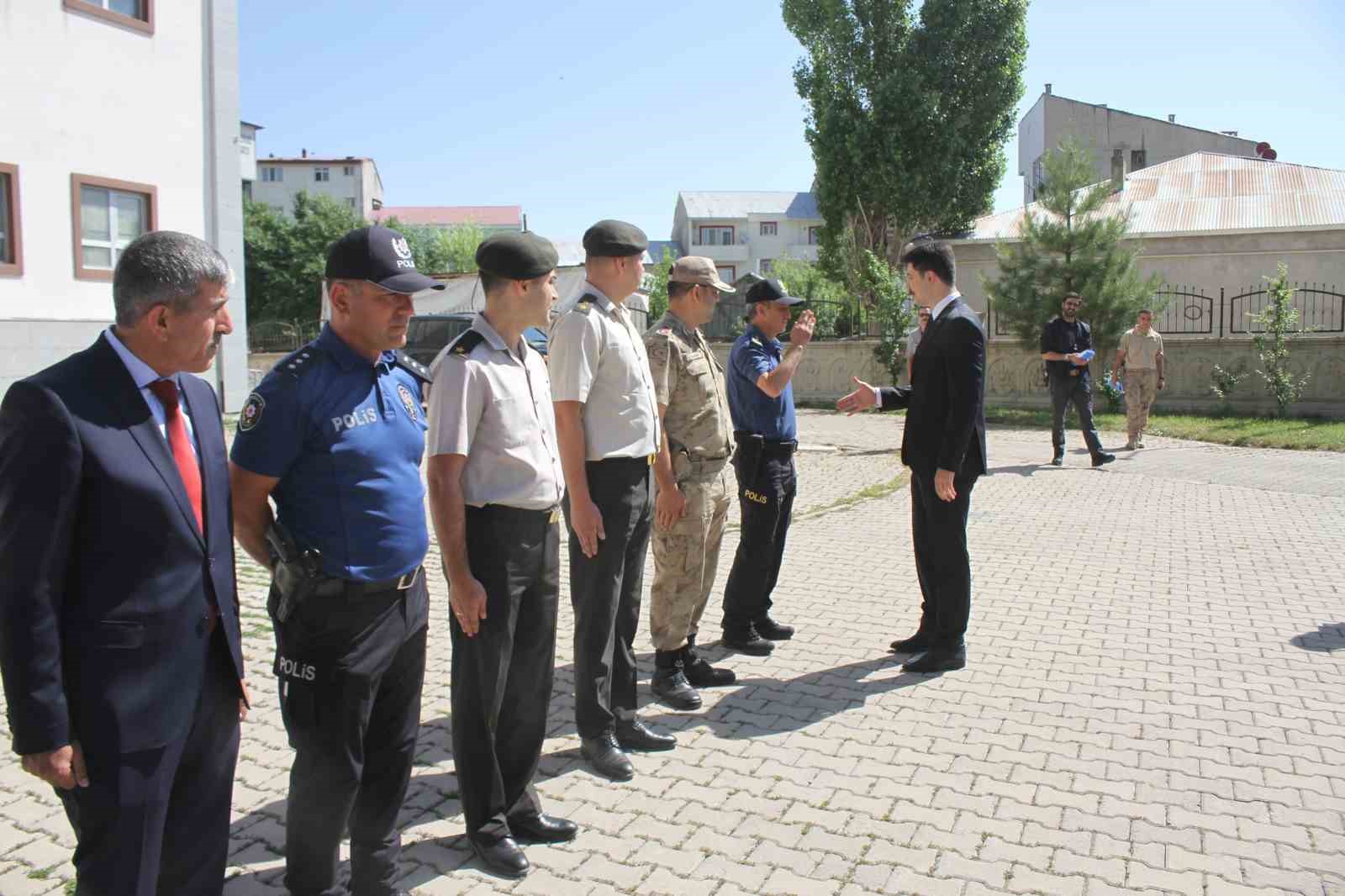 Malazgirt Kaymakamı Ahmed Tayyib Kahraman göreve başladı