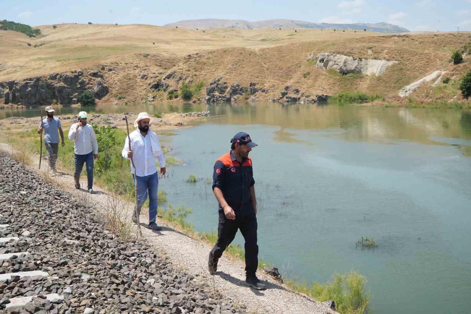 Murat Nehri’nde kaybolan Berat’ı arama çalışmaları 4’üncü gününde