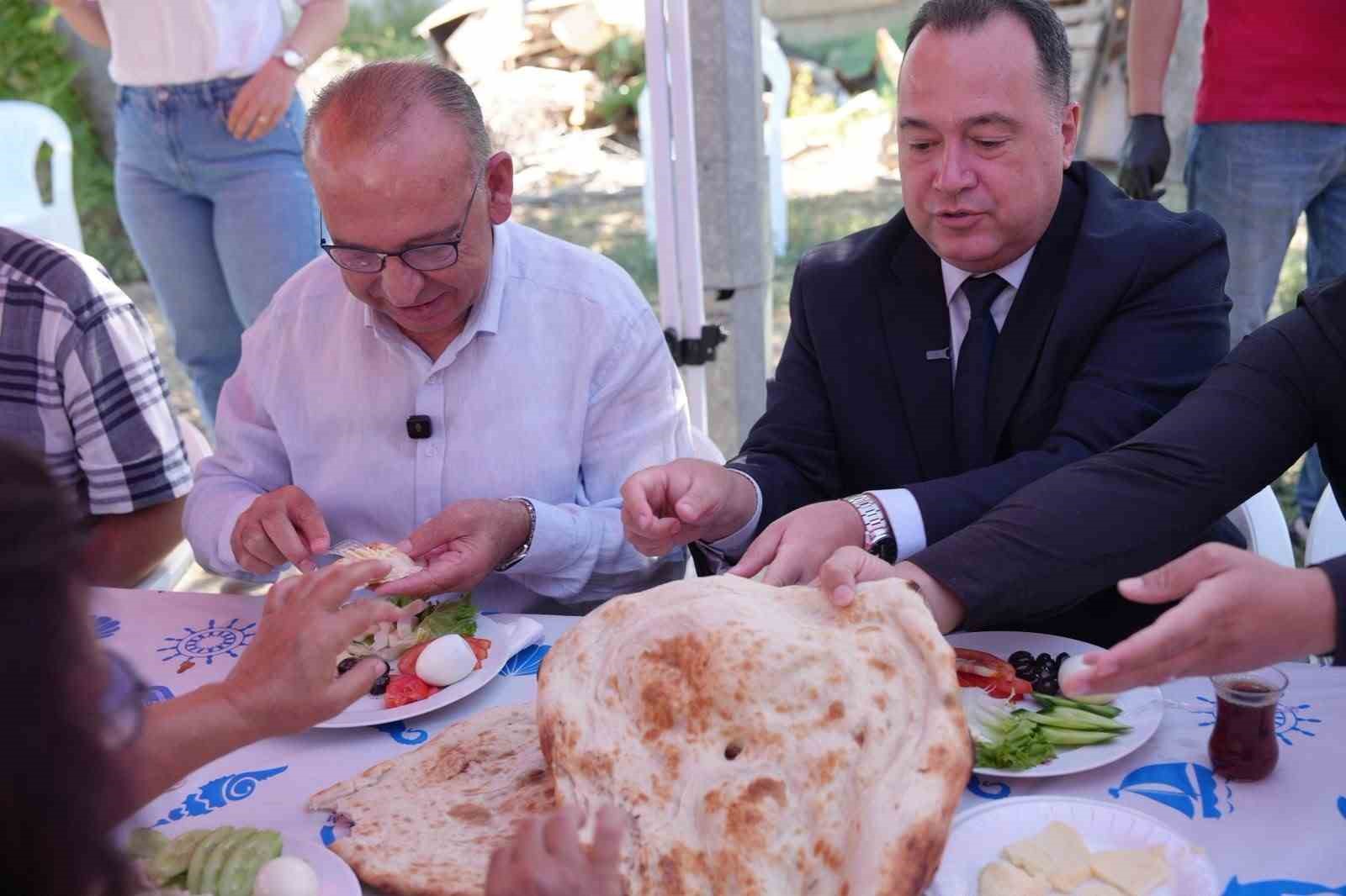 Turgutlu’da mahalle kültürünü yaşatacak ’Tandır Evi’ hizmete açıldı