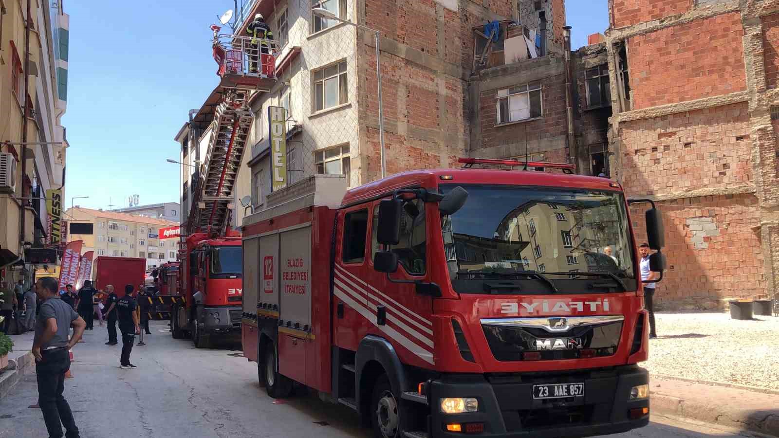 Elazığ’da baca yangını paniğe neden oldu