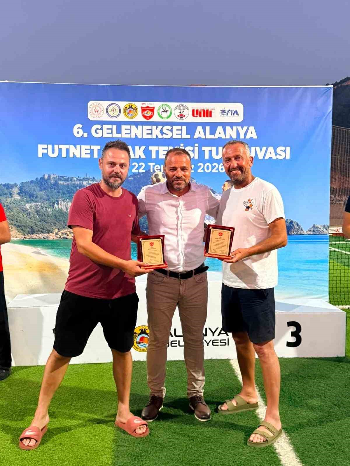 Alanya Futnet’te zirveyi bırakmadı