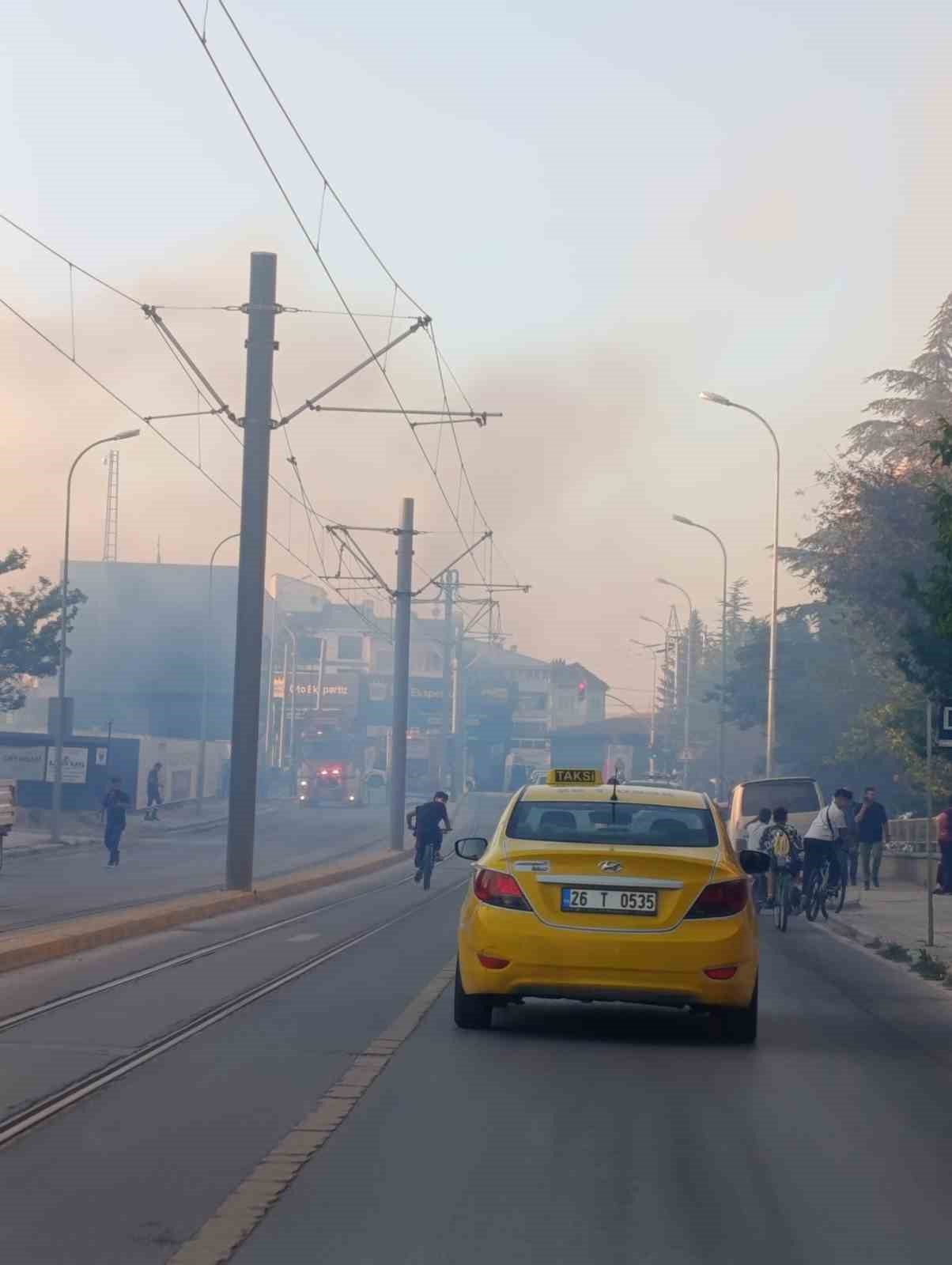 Eskişehir’de inşaatta çıkan yangın kontrol altına alındı