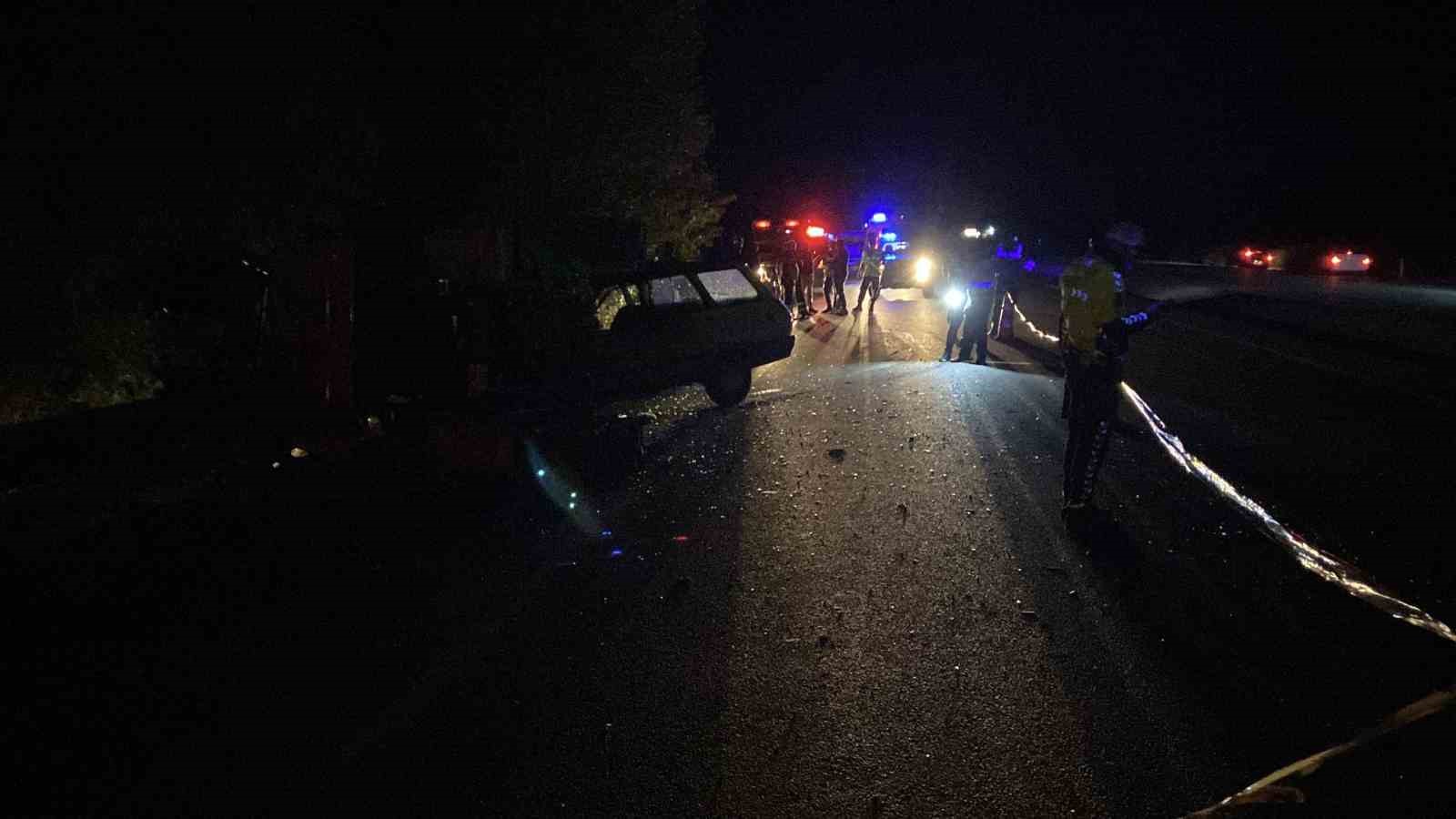 Kastamonu’da otomobil traktörle çarpıştı: 1 ölü, 1 yaralı