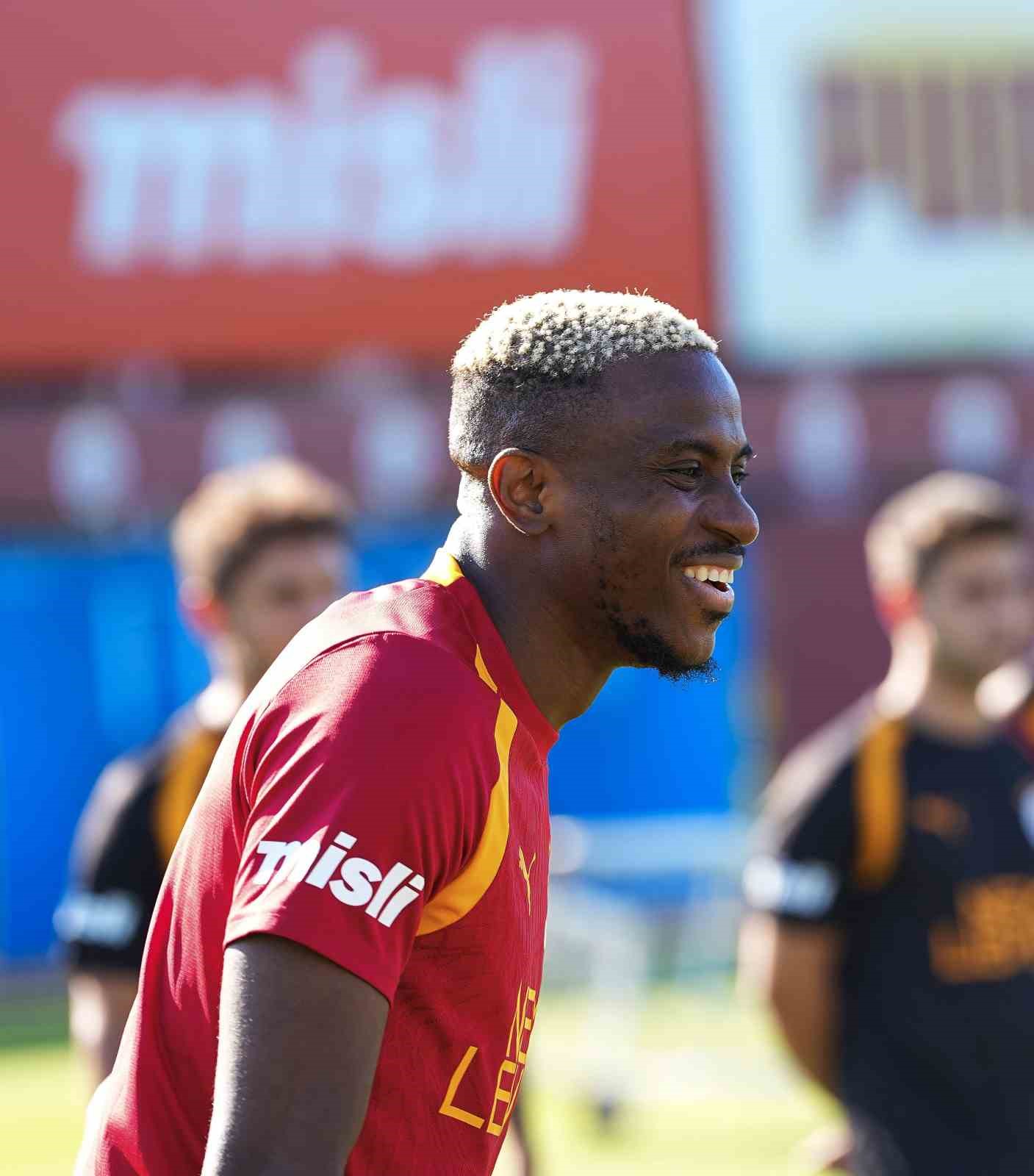 Galatasaray, hazırlıklarını sürdürdü