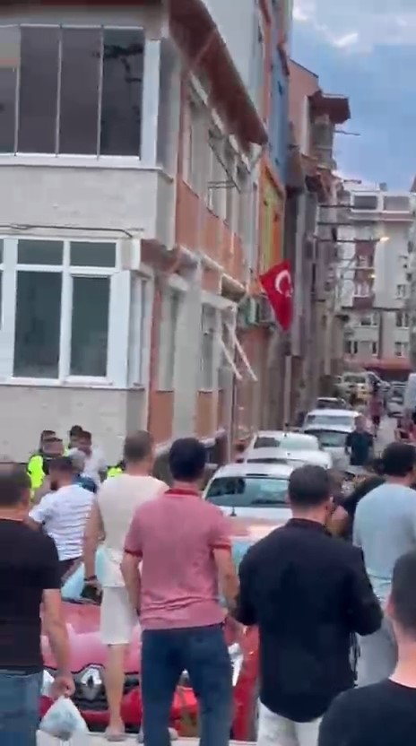 Edirne’de iki aile arasındaki kavgayı polis ayırdı