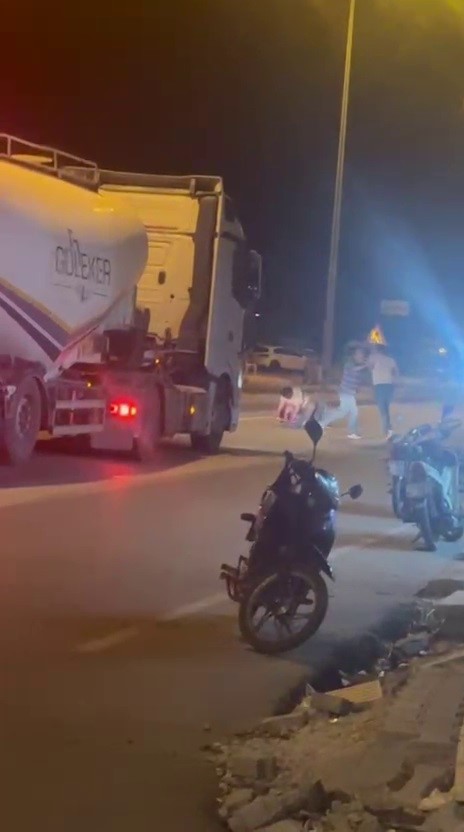 Hatay’da silahlı kavga kamerada: 2 yaralı