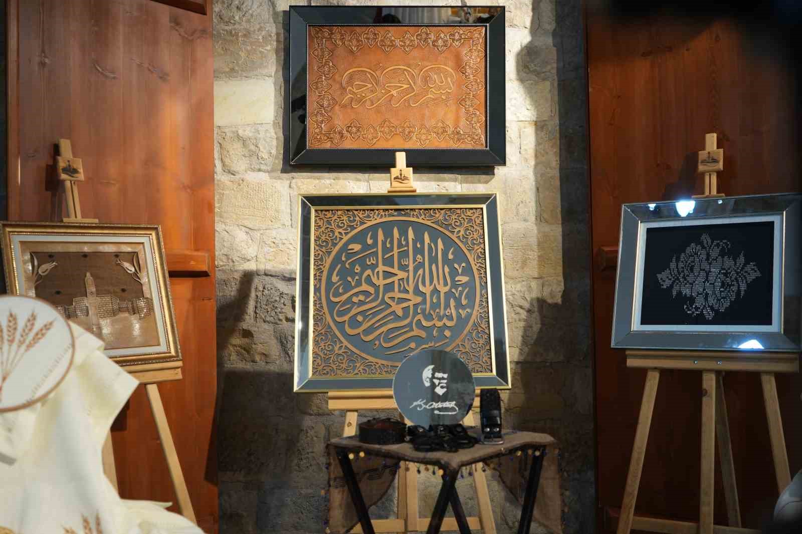 Bayburt’ta kadınlar geleneksel el sanatlarını modern tasarımlarla buluşturdu