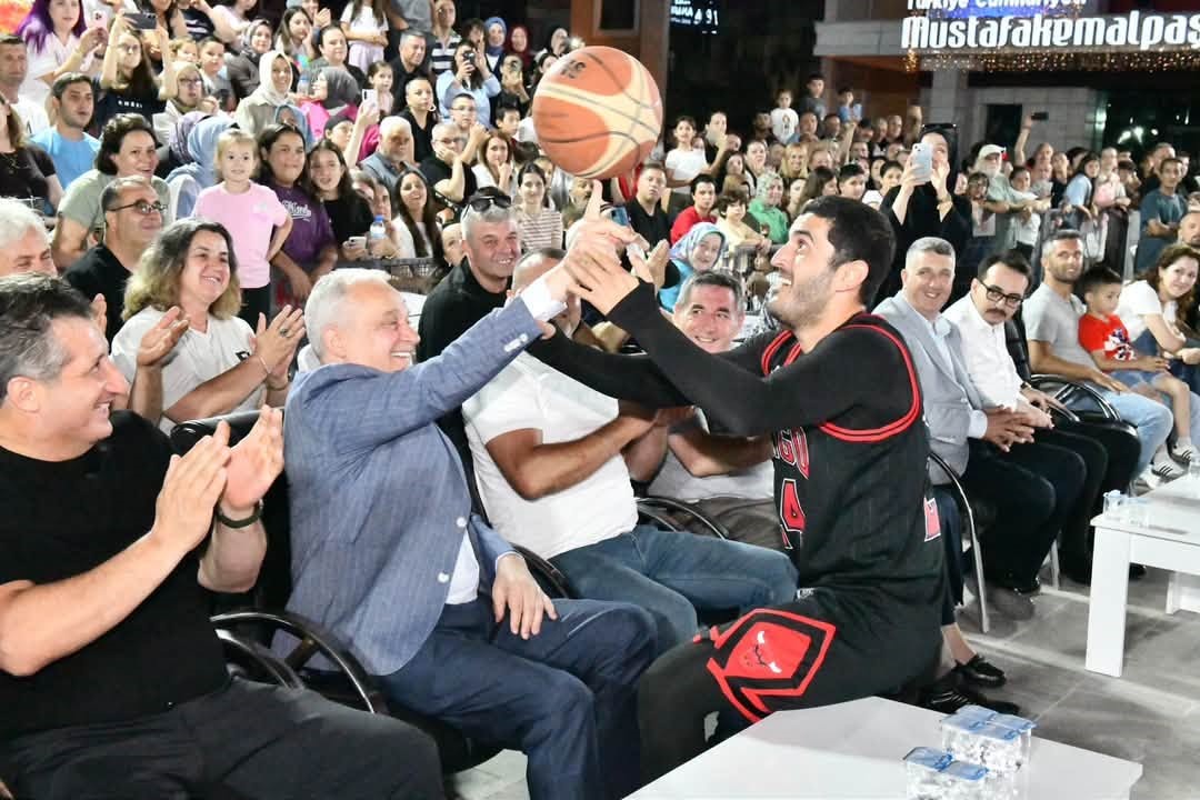 Tatlıtop Basketbol Şenliğine yoğun ilgi