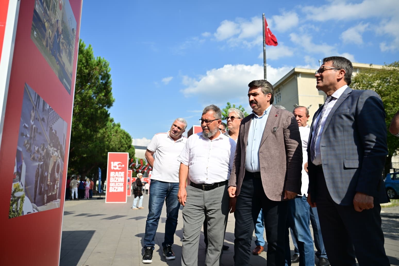 Yıldırım’da 15 temmuz ruhu fotoğraf sergisiyle yaşatılıyor