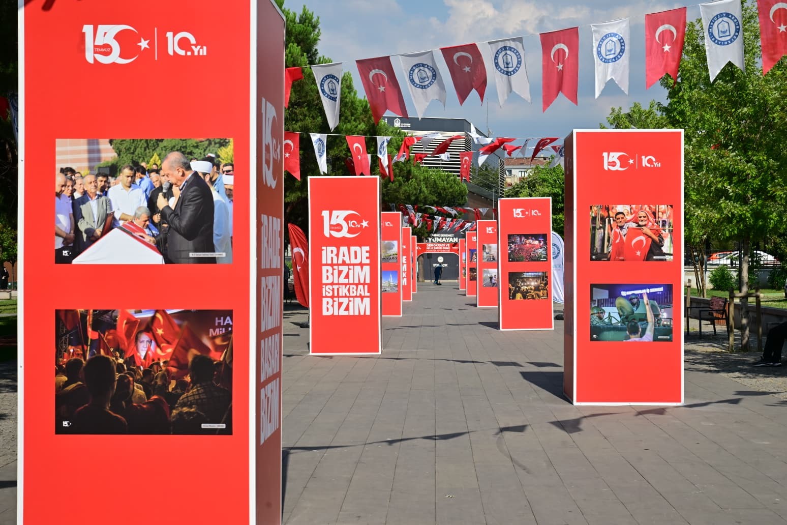 Yıldırım’da 15 temmuz ruhu fotoğraf sergisiyle yaşatılıyor